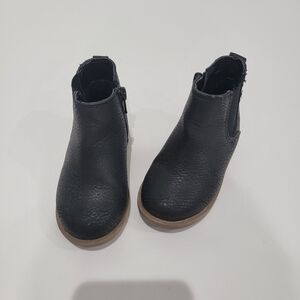 Unisex Black Zippered Boots Sz US 6